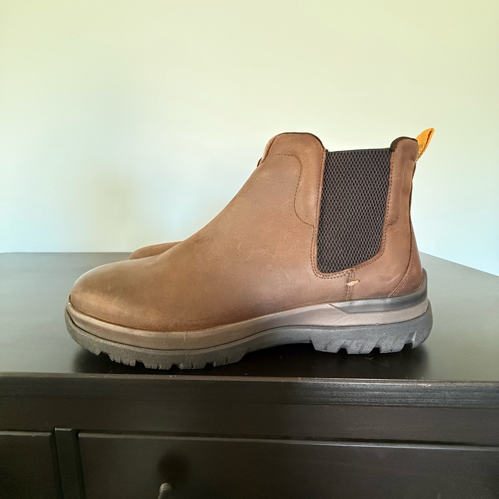 Hush Puppies Ollie Chelsea Boots- Men’s Brown Waterproof Pull-on Boots 11.5 Wide